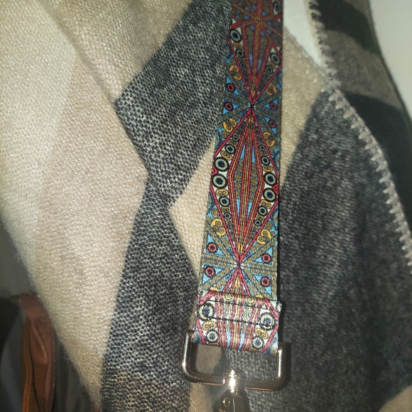 EUC-Boho Style crossbody bag - Picture 3 of 6